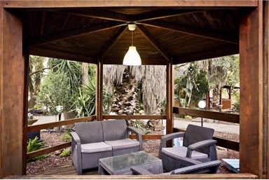 אחוזת רות - יחידה משפחתית