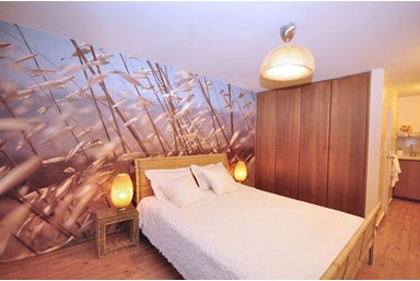 בקצה הכנרת - הסוויטות