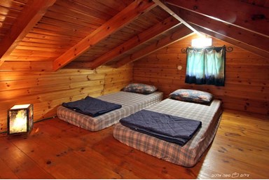 בקתה במטע - הבקתה הגדולה