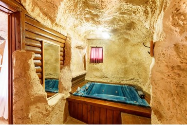 המערה המקורי