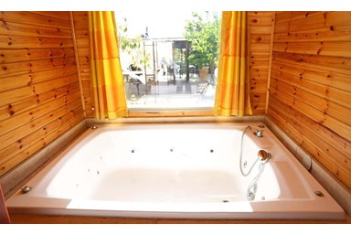 בקתות בטבע  - בקתת ליטל