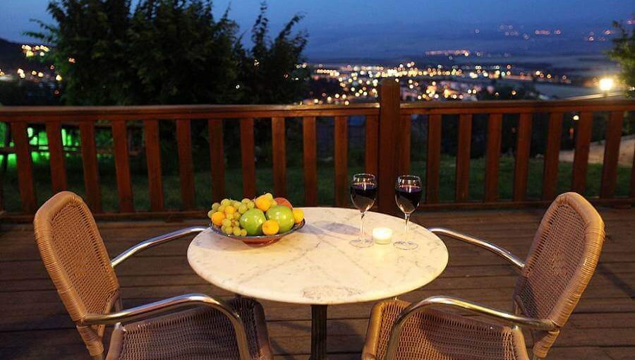 מבט לחרמון בקתת העץ1.jpg