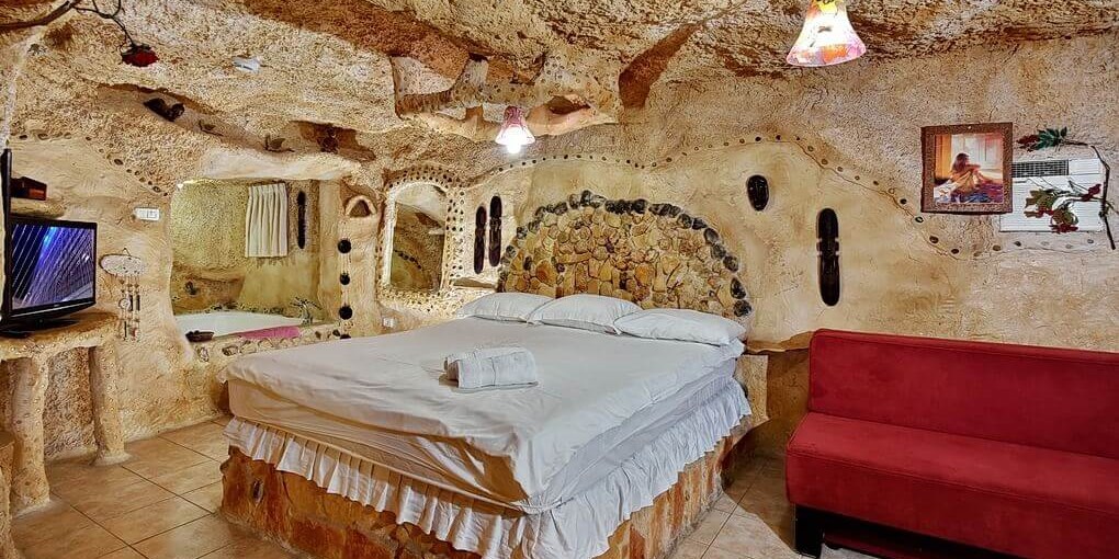 אחוזה בגליל דקלים (1).jpg